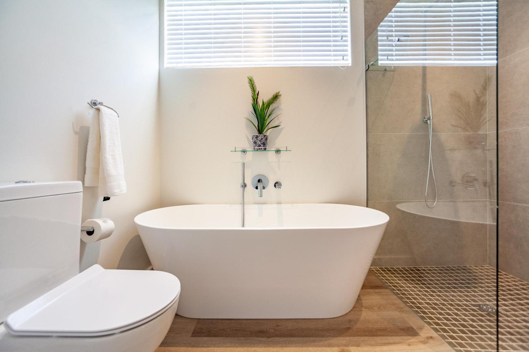 Seaside Bliss On The Beach, Bloubergstrand- 5 Bedroom *