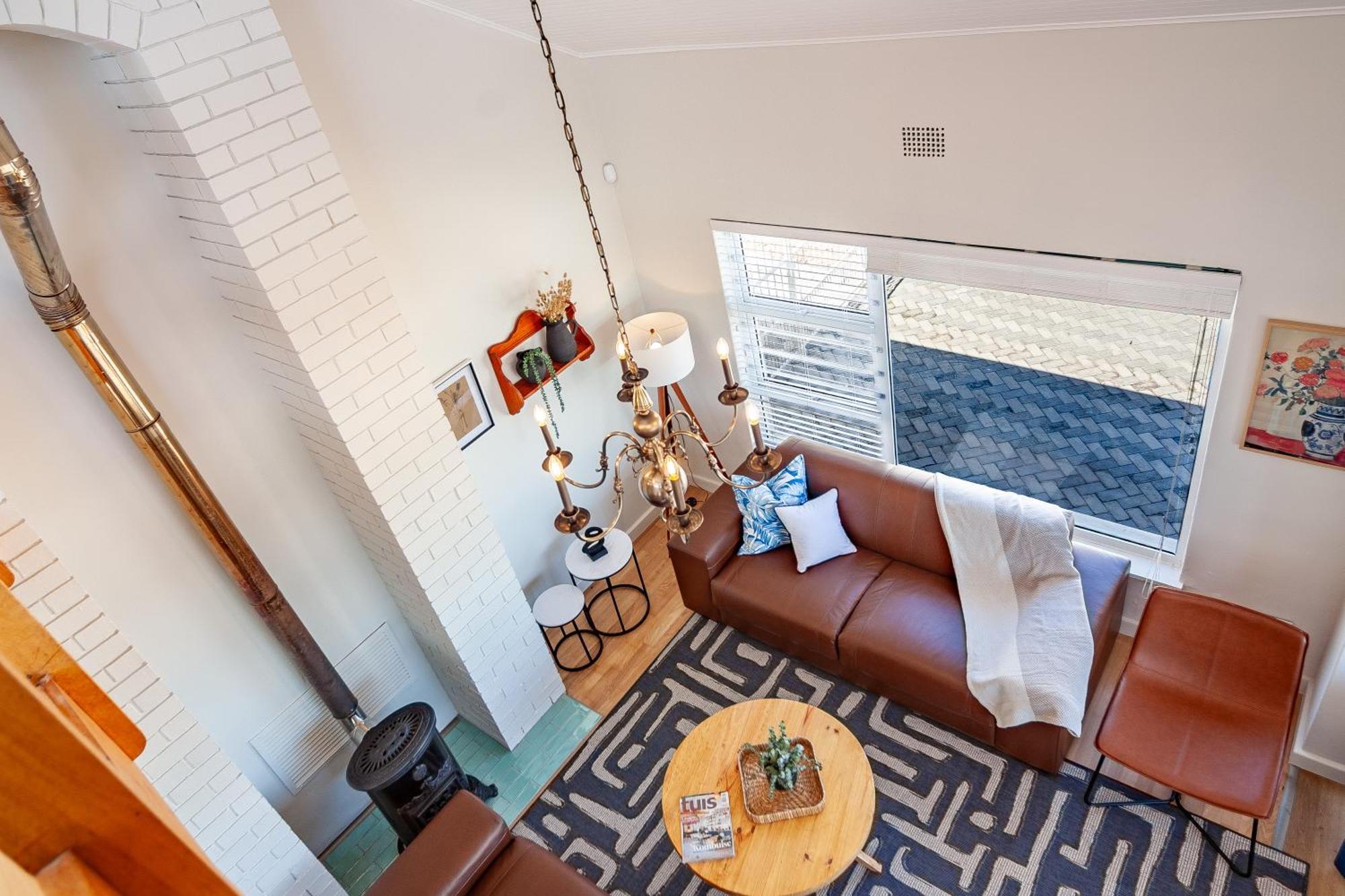 Seaside Bliss On The Beach, Bloubergstrand- 5 Bedroom
